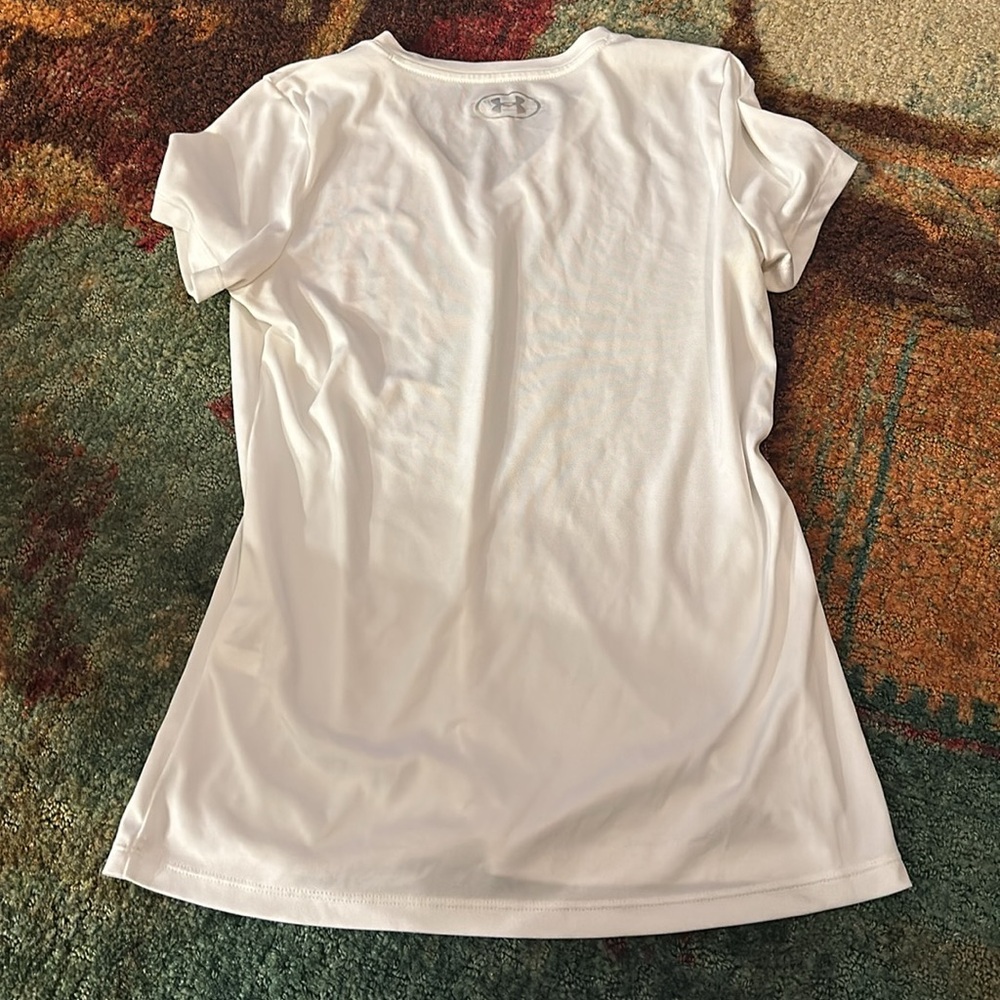 white under armour tee shirt - Picture 2 of 3